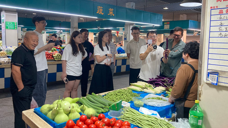 華通商貿(mào)開展短視頻創(chuàng)作培訓賦能農(nóng)貿(mào)市場場景化營銷